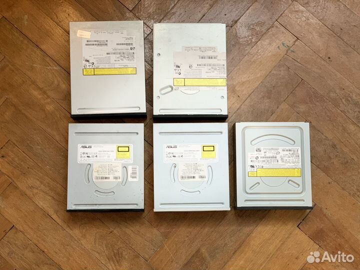 Asus, NEC, Sony-NEC, Pioneer IDE (PATA)