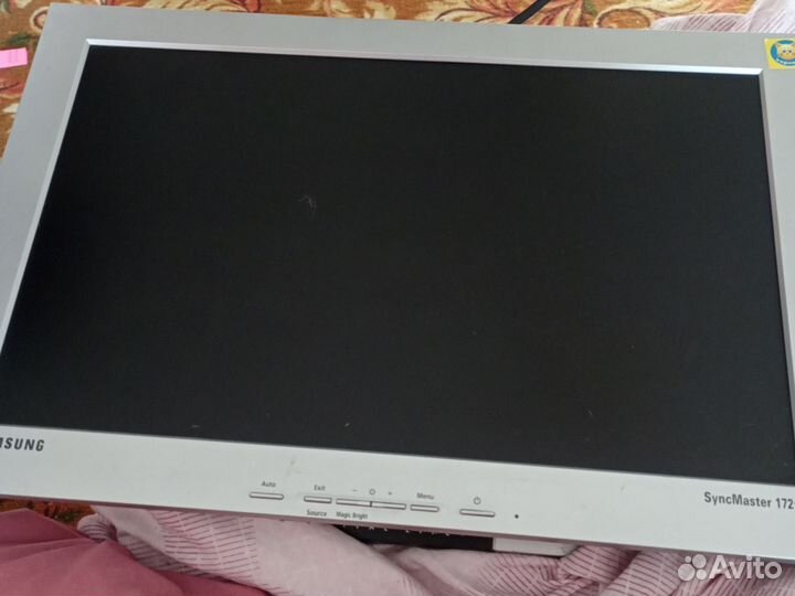 Монитор Samsung