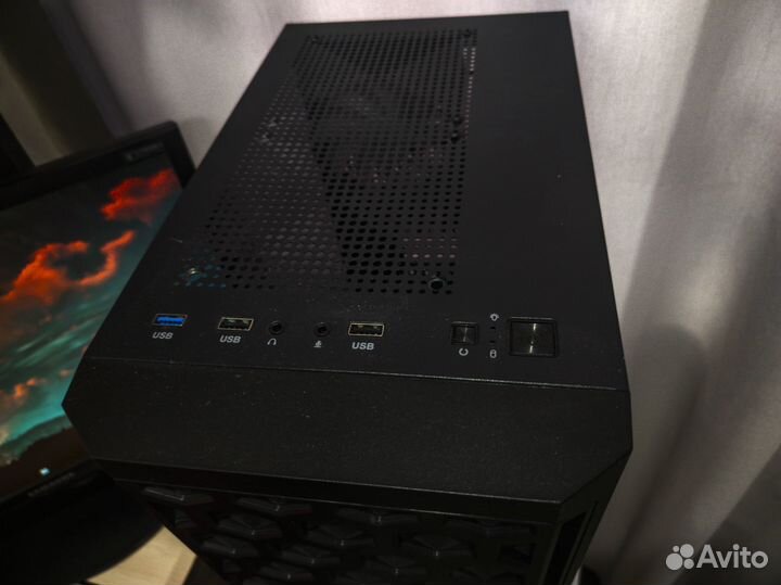 Корпус Powercase mistral Micro T3B