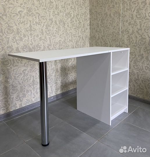 Маникюрный стол / Стол для маникюра