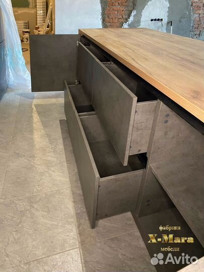 Кухонный гарнитур новый