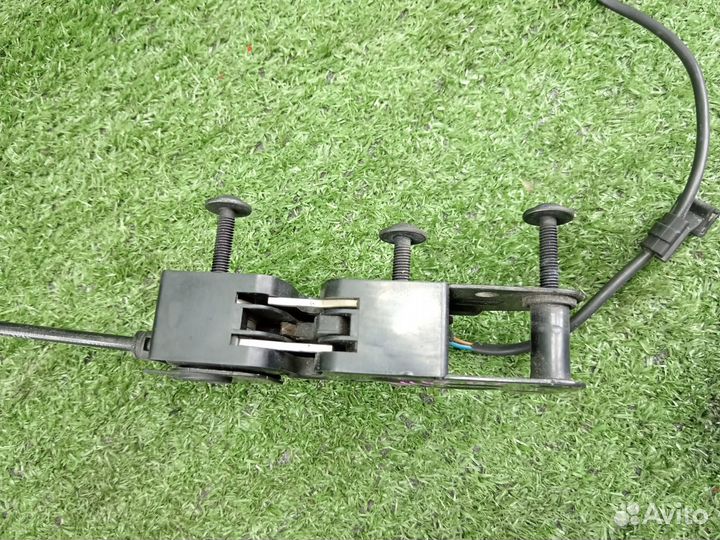 Замок капота Audi A4 B8 8K