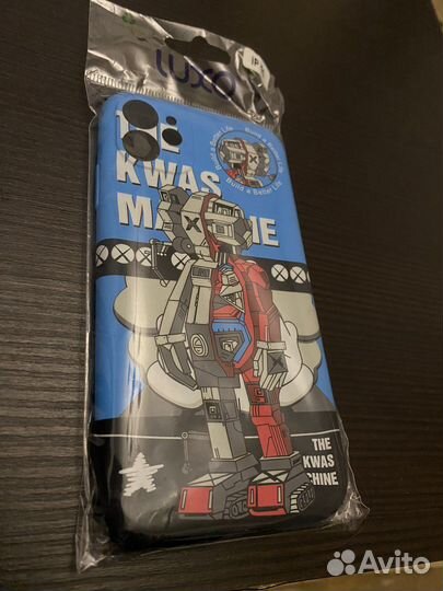 Чехол на iPhone 11