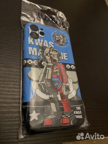 Чехол на iPhone 11