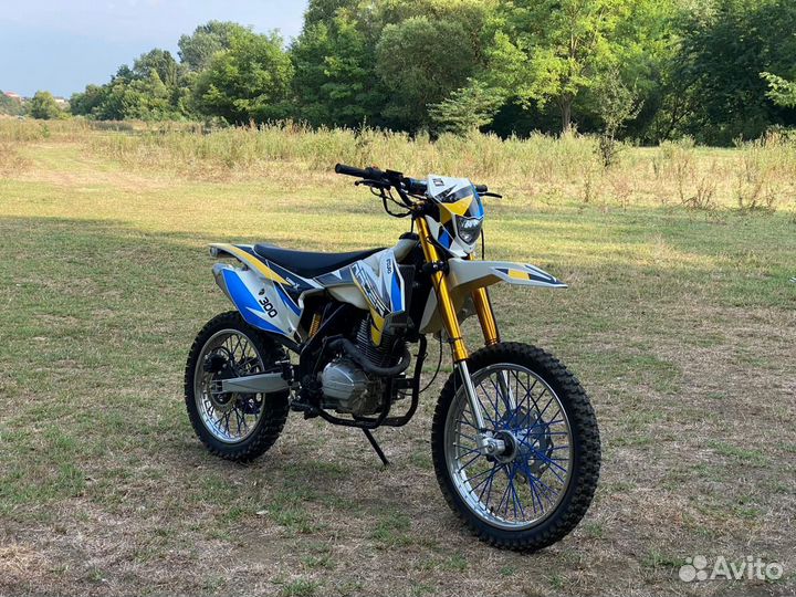 Мотоцикл Racer 250 эндуро