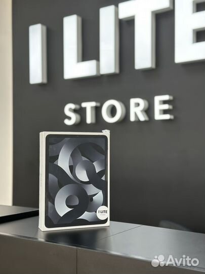 iPad Air (2022) Wi-Fi + Cellular 64GB