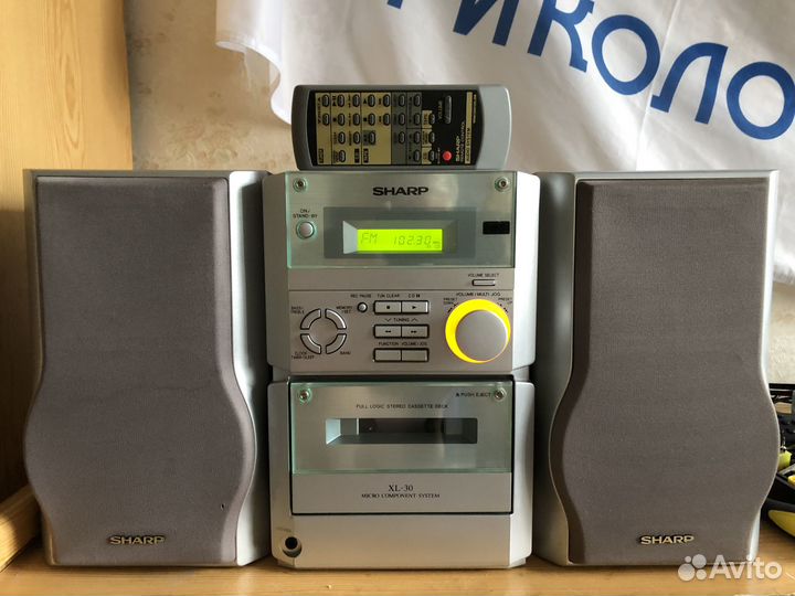 Sharp XL-30W муз. центр в отличном состоянии с д.у