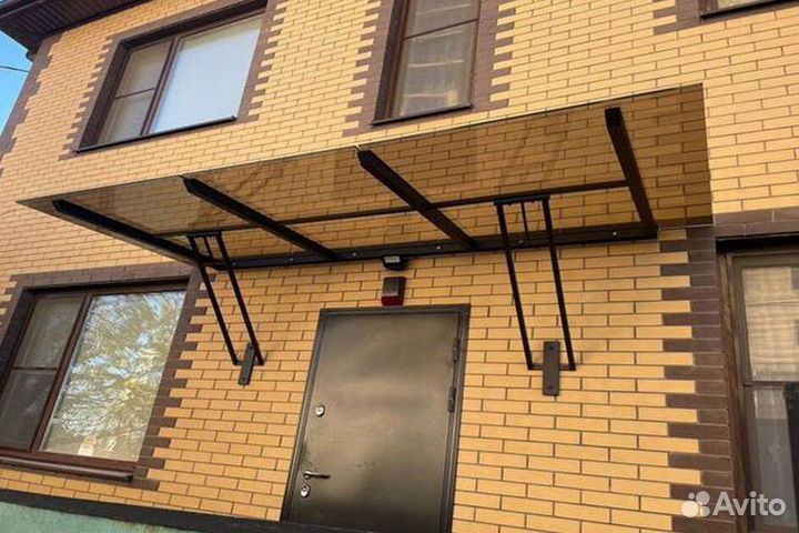 Козырек на входную дверь