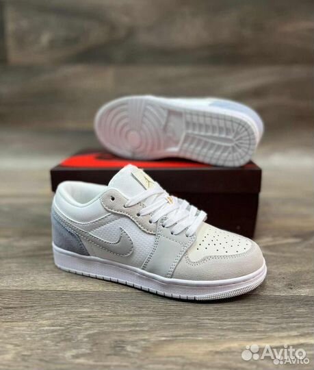 Кроссовки женские Nike Jordan 1 Paris (36-41р)