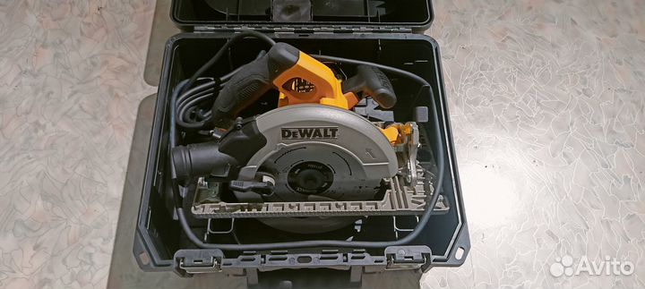 Пила дисковая dewalt DWE576K-QS