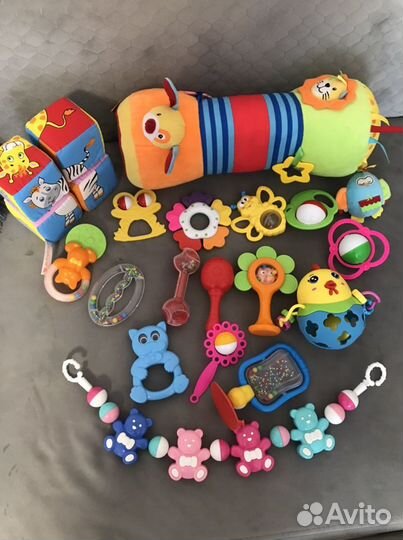 Игрушки погремушки