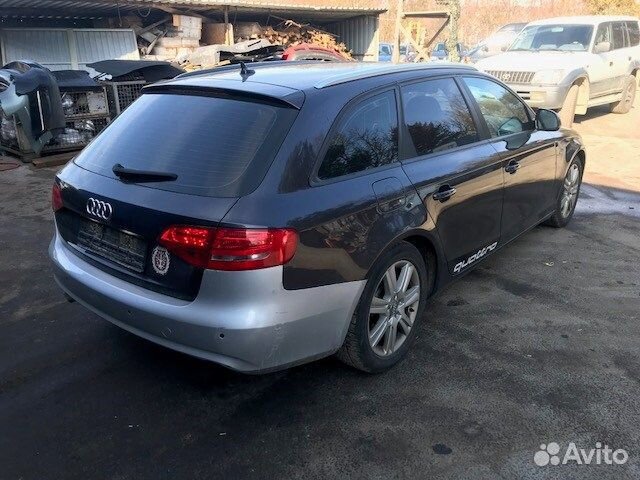 Разбор на запчасти Audi A4 (B8)