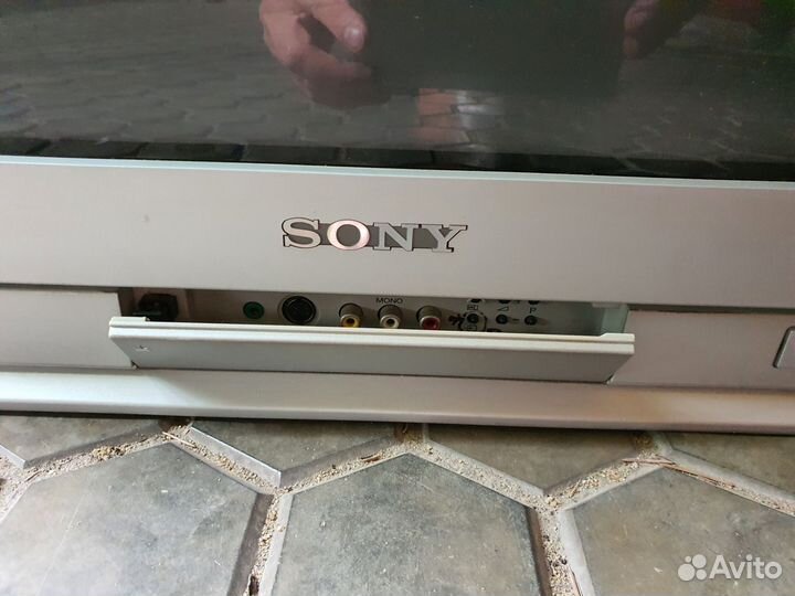 Телевизор Sony 25fx30k