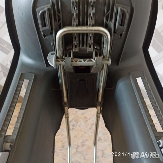 Детское велокресло hamax zenith