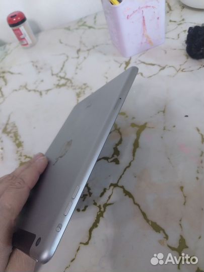 Планшет apple iPad mini 3