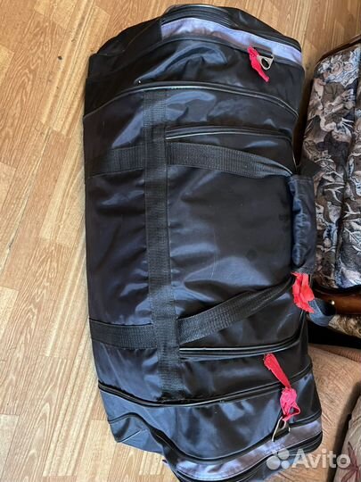 Мужская сумка с вещами