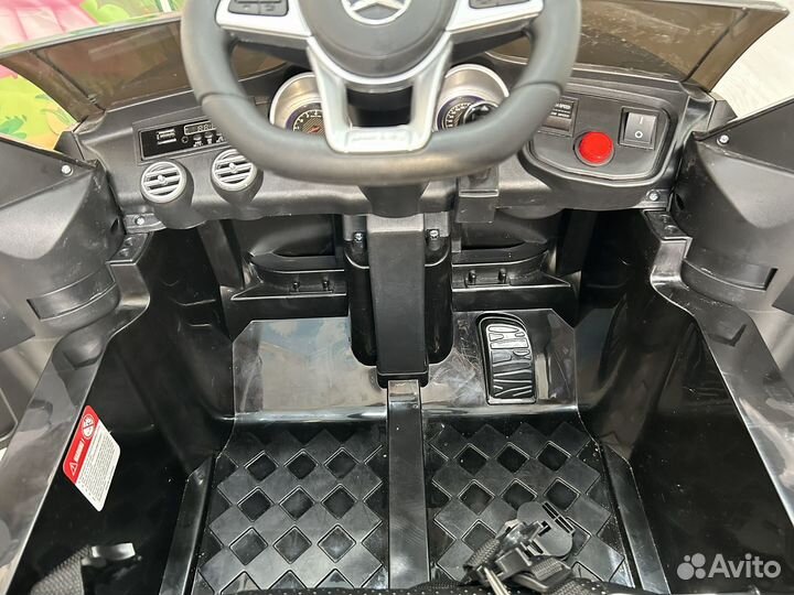 Детский электромобиль