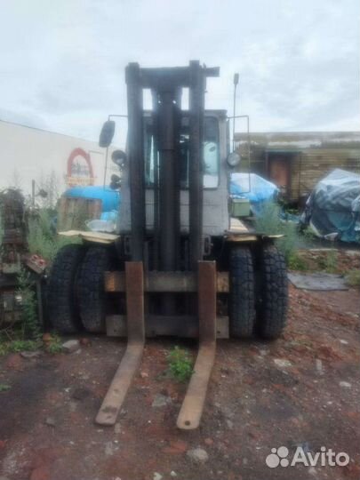 Вилочный погрузчик ЛЬВОВСКИЙ ПОГРУЗЧИК (ЛЕВ) 40081, 1980