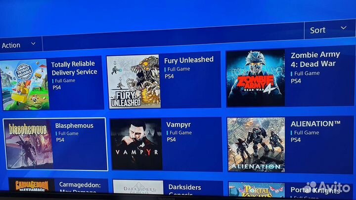 Sony PlayStation 4 PRO + 700 игр