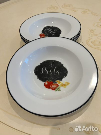 Тарелки, цена за 4 штуки