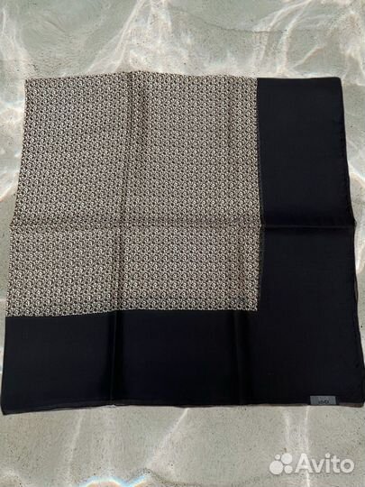 Платки Fendi. Оригинал