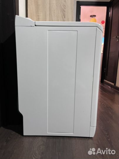 Стиральная машинка узкая Electrolux