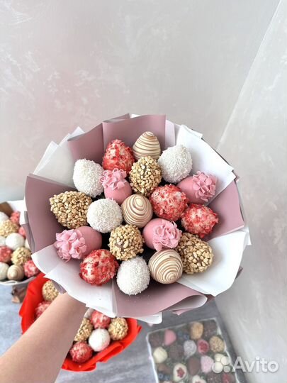 Букеты из клубники в шоколаде, шоколадные цветы