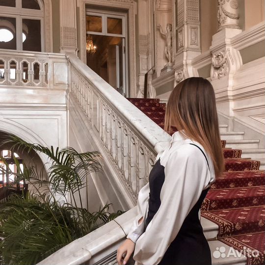 Платье на бретельках