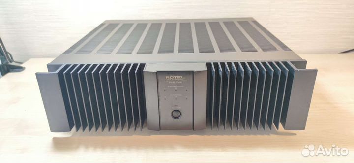 Многоканальный усилитель мощности Rotel RMB-1066