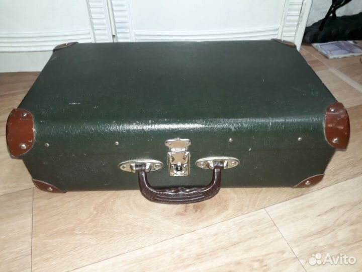 Чемодан советский