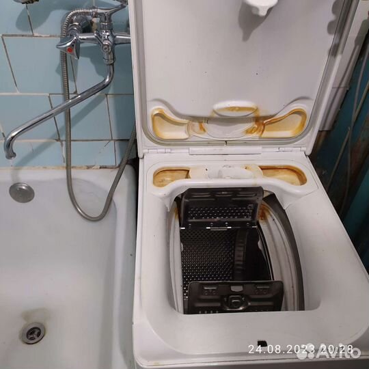 Стиральная машина с вертикальной загрузкой