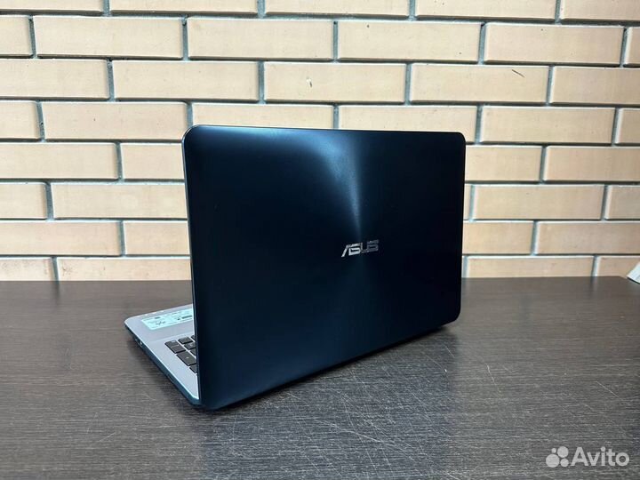 Ноутбук Asus/SSD/8Гб/2видеокарты-2Гб/i3-4