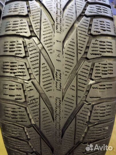 Nokian Hakkapeliitta R2 SUV 215/65 R16 102R