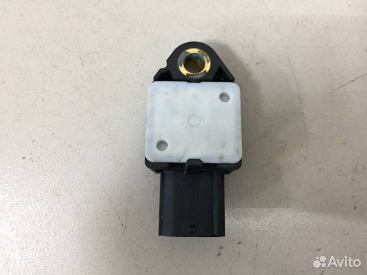Датчик AIR BAG Toyota Corolla E150 2006-2013