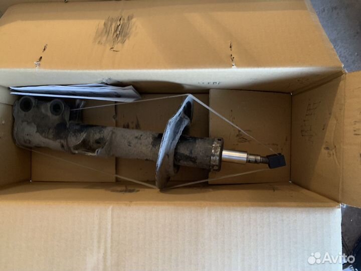 Амортизаторы на спортаж