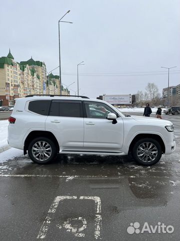 Toyota Land Cruiser 3.5 AT, 2021, 12 500 км