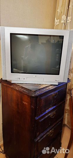 Телевизор