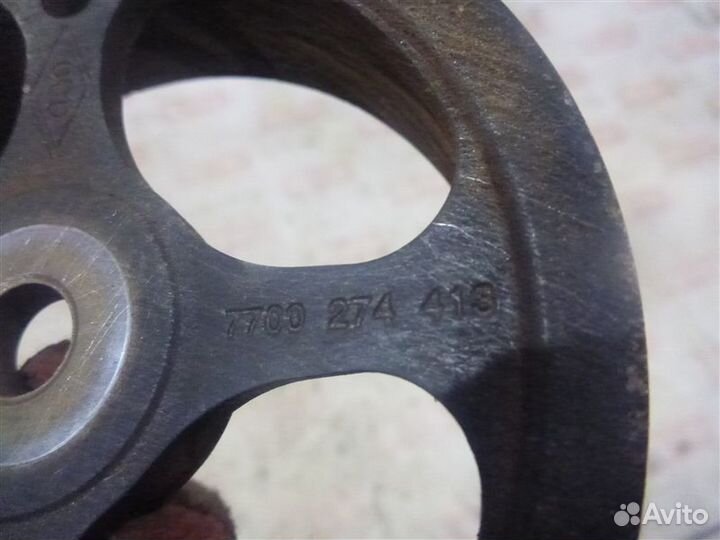 Шестерня распредвала Renault Duster HSM F4R410