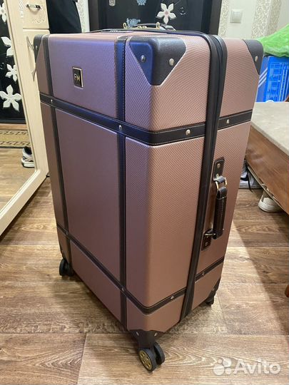 Чемодан Francesco Molinary