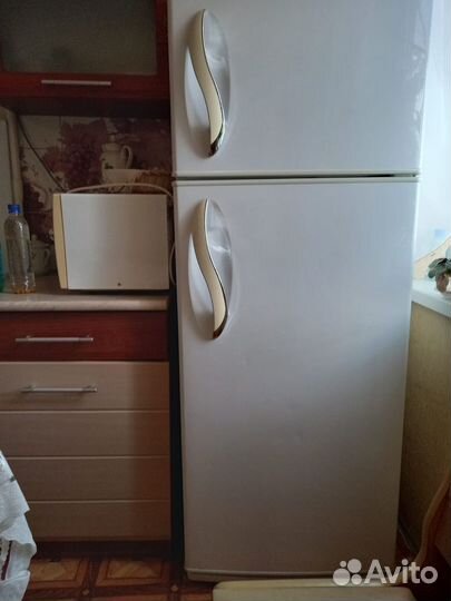 Холодильник Lg