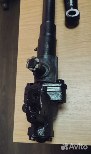 Тяга рулевая газ-66 продольная в сборе