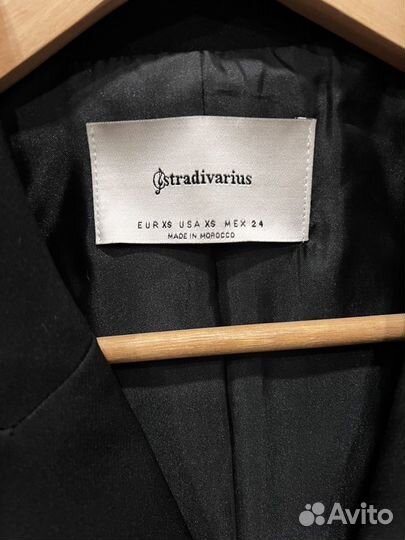 Платье пиджак stradivarius XS