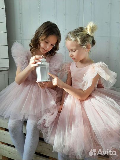 Нарядное платье