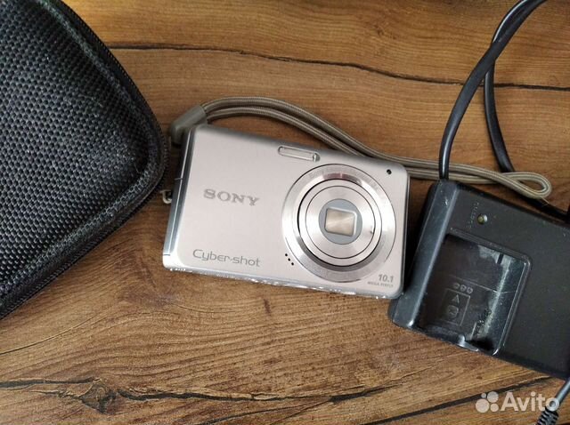 Компактный фотоаппарат sony