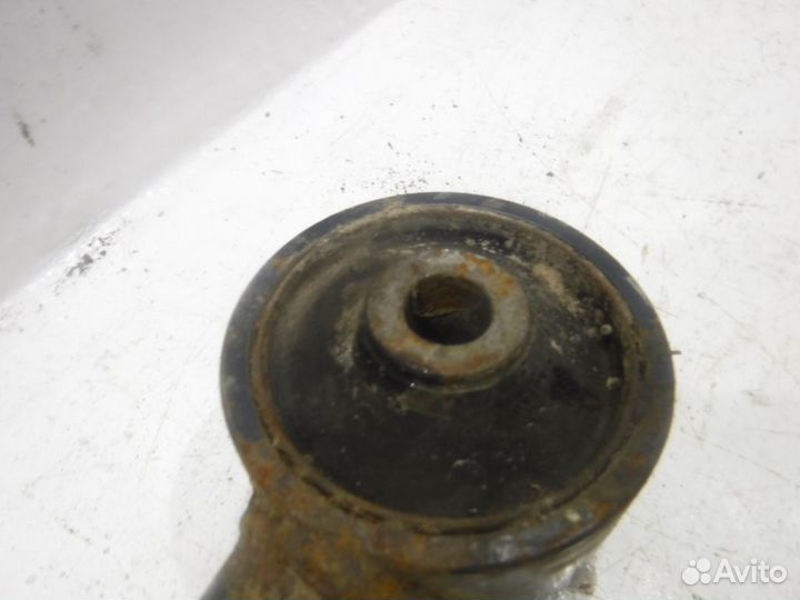 Тяга задняя продольная