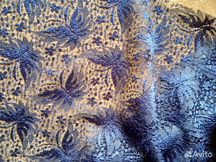 Кружево, креп, вельвет, отрезы ткани