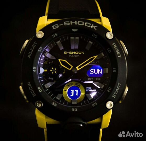 Часы Casio G-Shock GA-2000-1A9