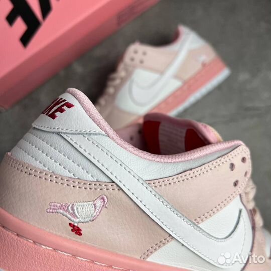 Кроссовки Nike SB Dunk Low Pink Pigeon (36-40)