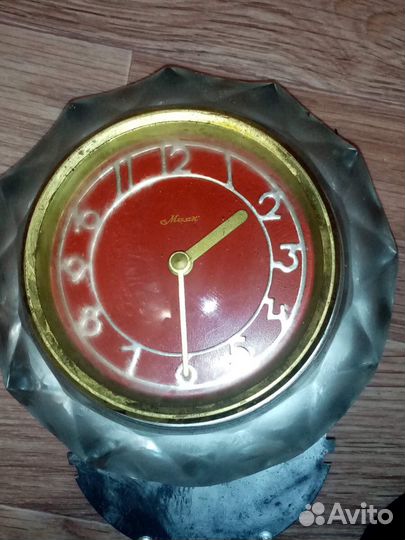Часы настольные Маяк (нерабочий )