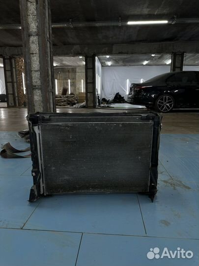 Радиатор на Mercedes е 213